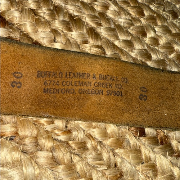 Vintage tooled leather belt Oregon - Picture 5 of 5